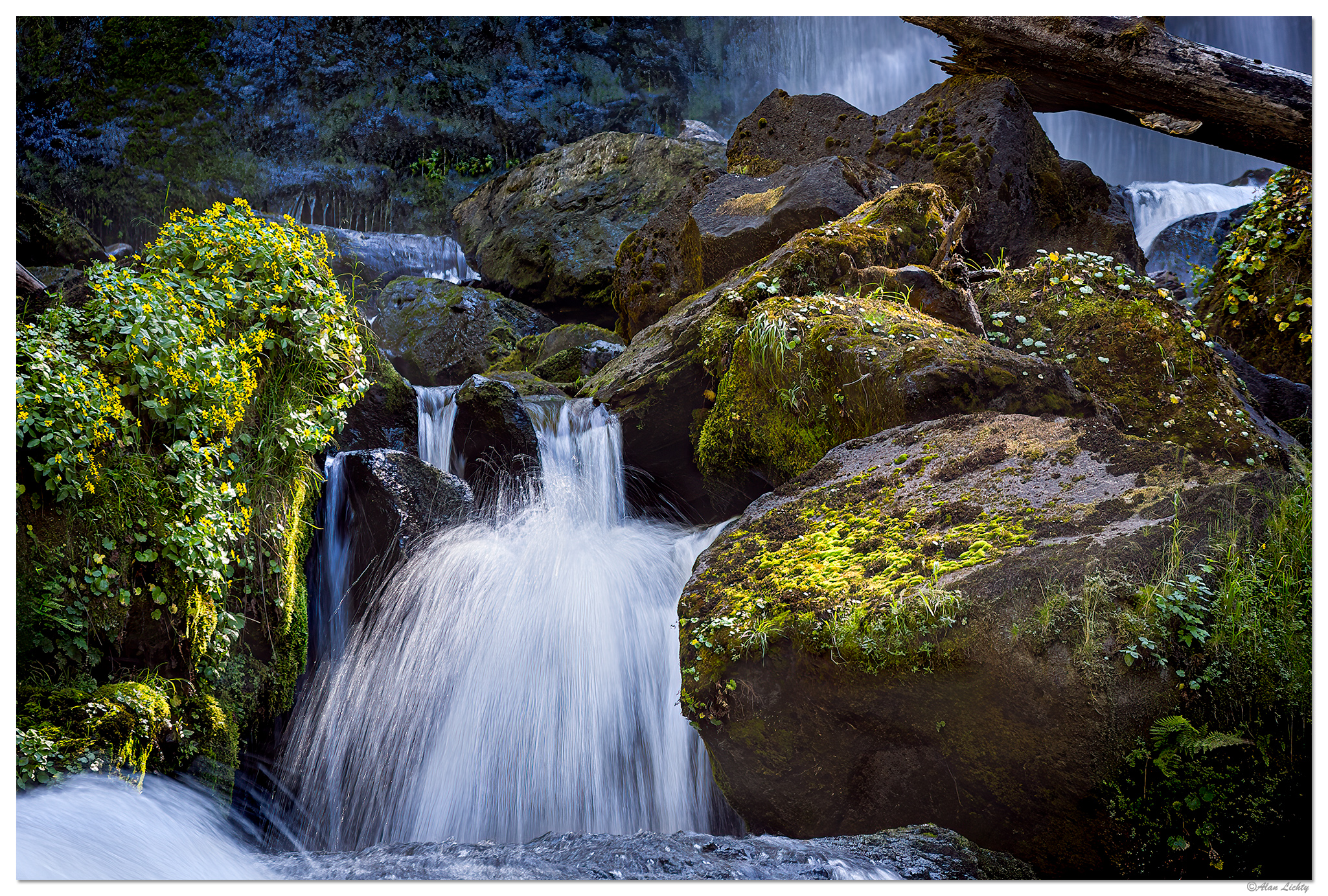 C5D_FallsCrFalls090808.jpg