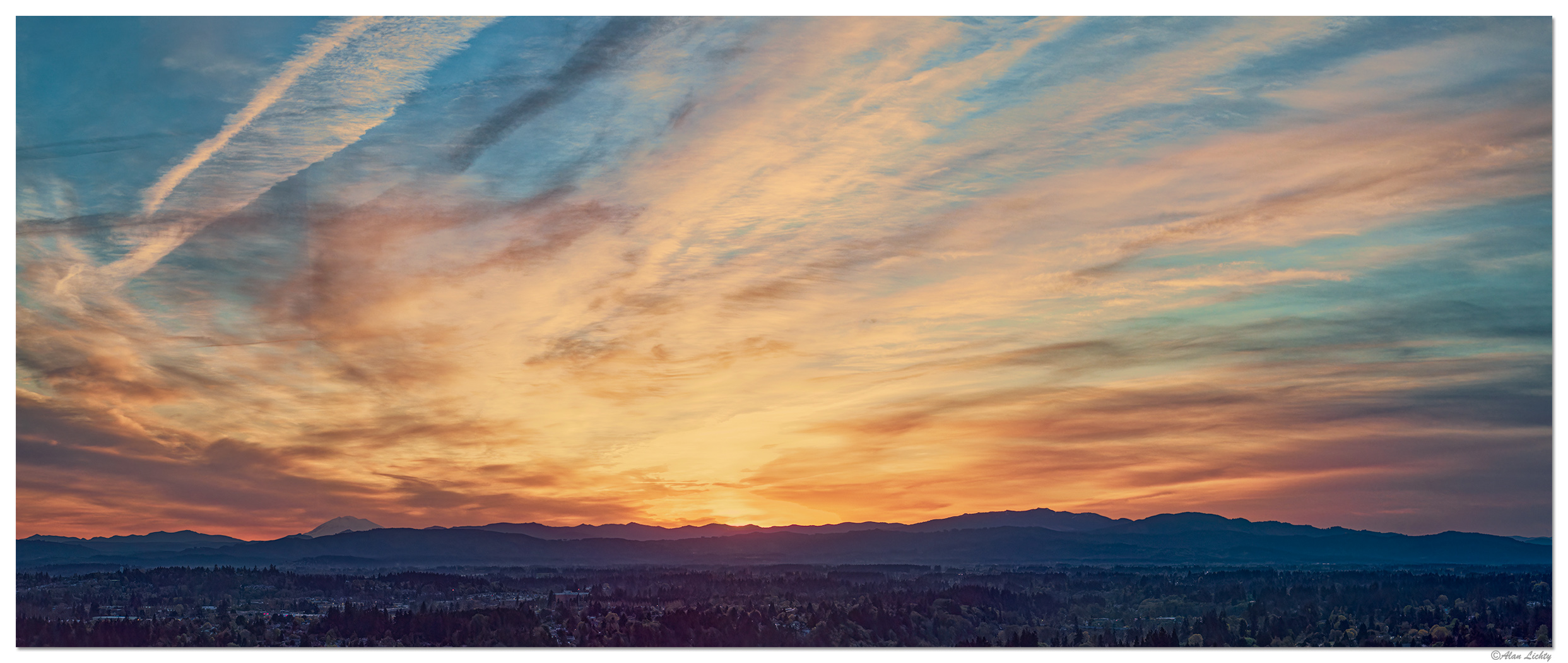 DJI_M3P_70P_CascadeSunrise042324.jpg