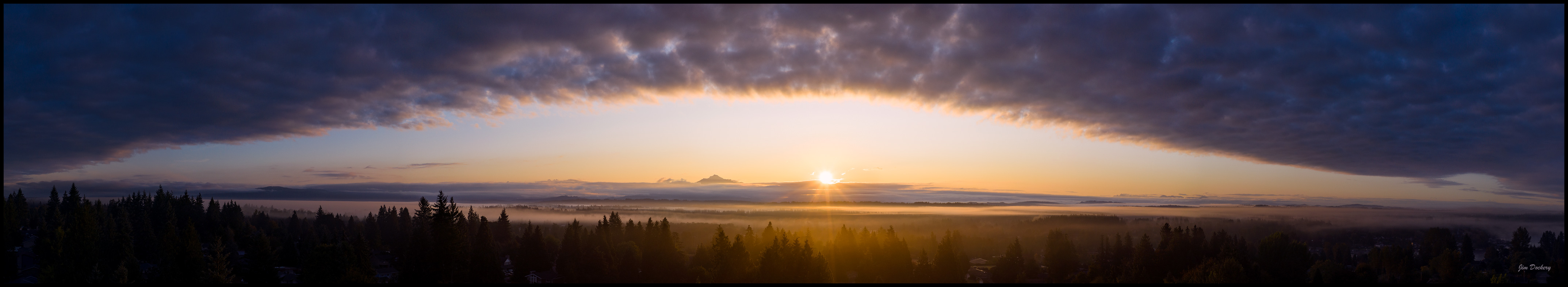 Drone-sunrise-clouds-2-1.-Pano