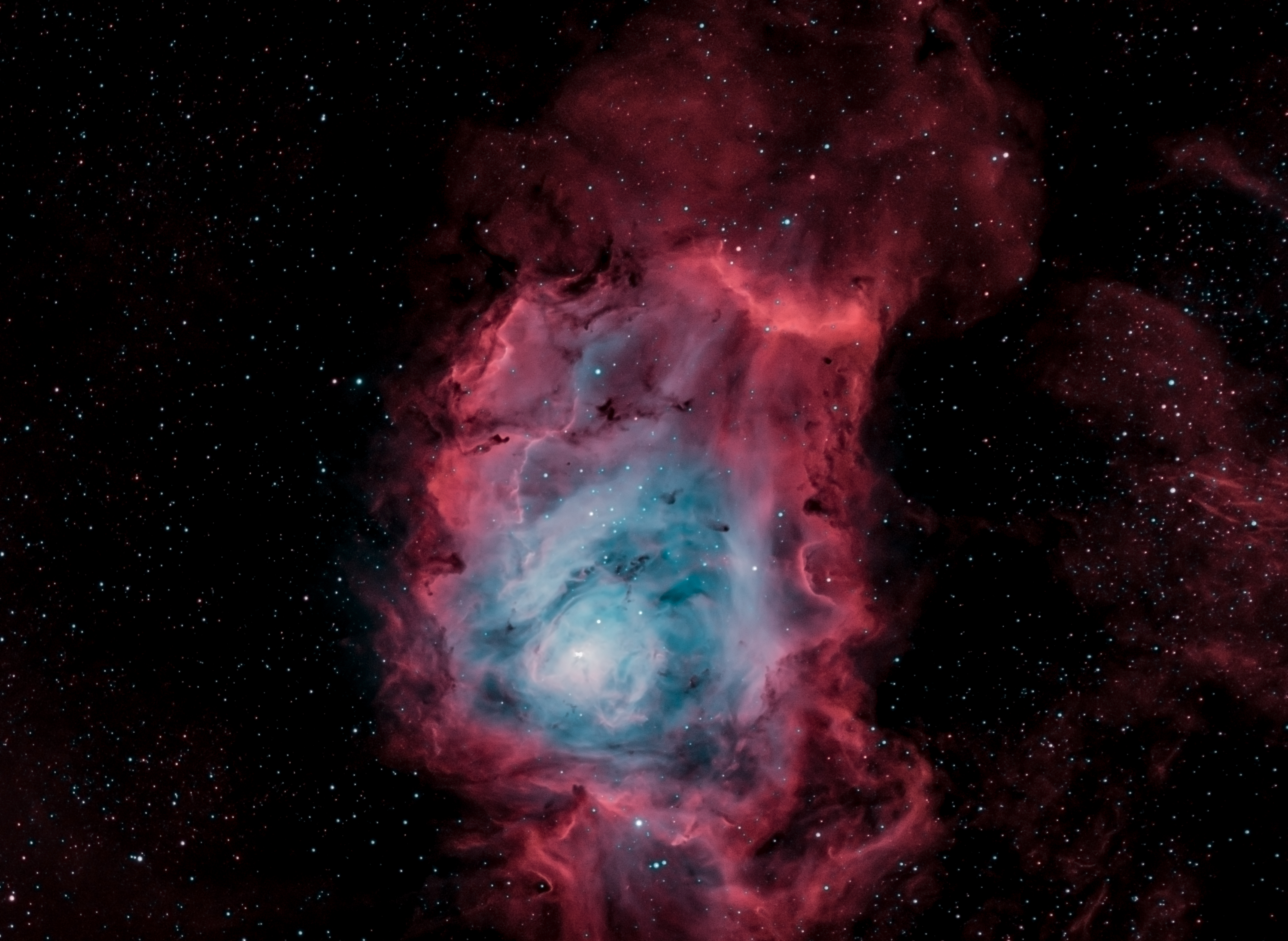 LagoonNebula_FW_LRCC2_MIXSHO_AIP_SynthLum1_stretch4_PSCC2_MT_HPF
