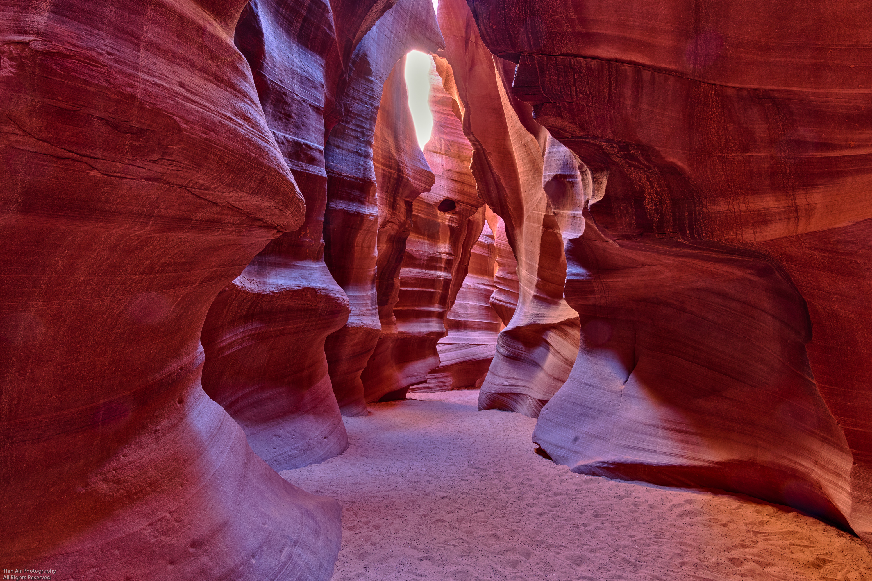 LRCC_FW_UpperAntelopeCanyon4_TAP31897_HDR