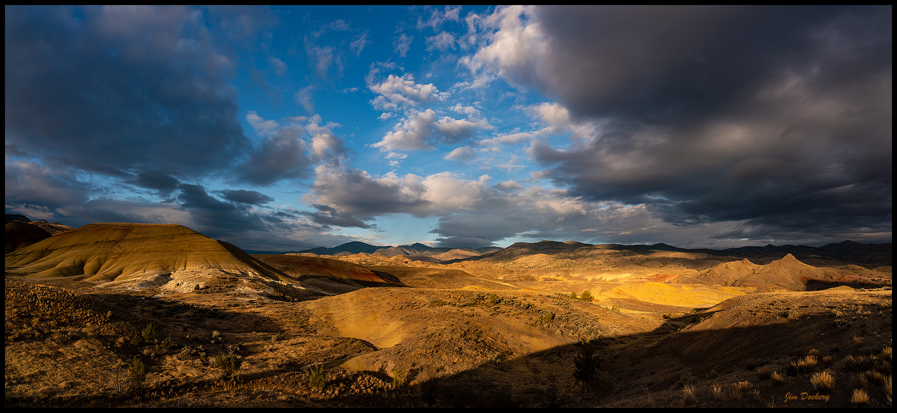 Painted-Hills-AR7--044-Pano.jpg