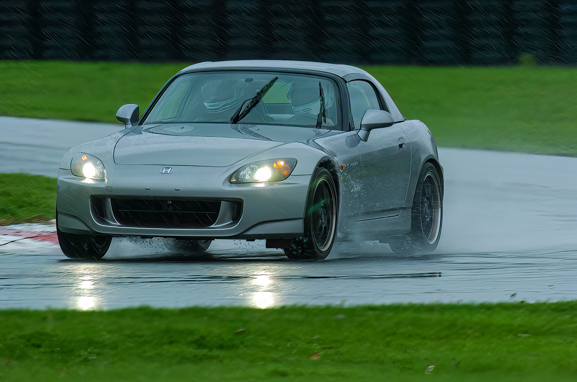 PIR_S2000QF03.jpg
